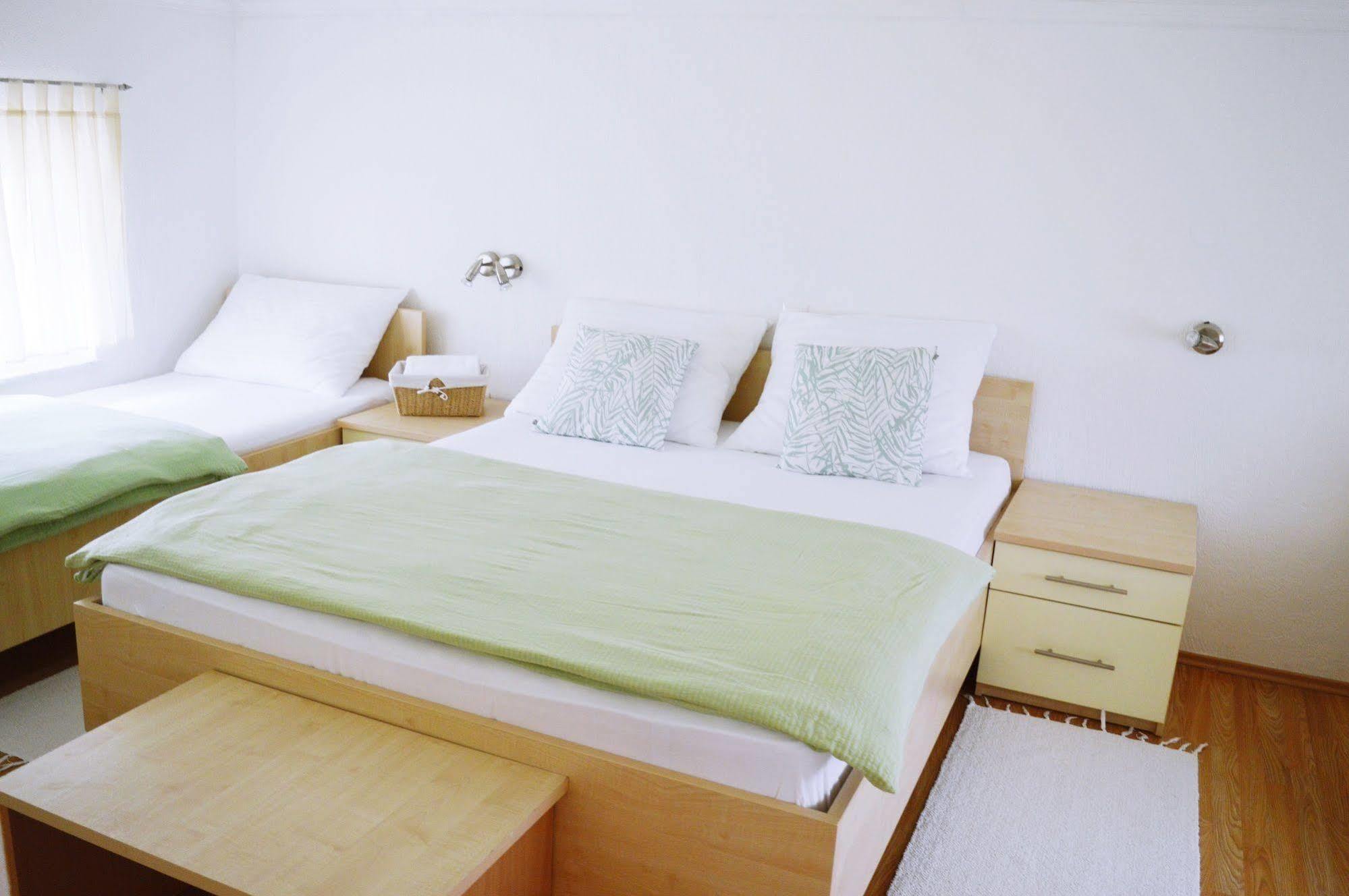 Guesthouse Rubcic ラコヴィツァ エクステリア 写真