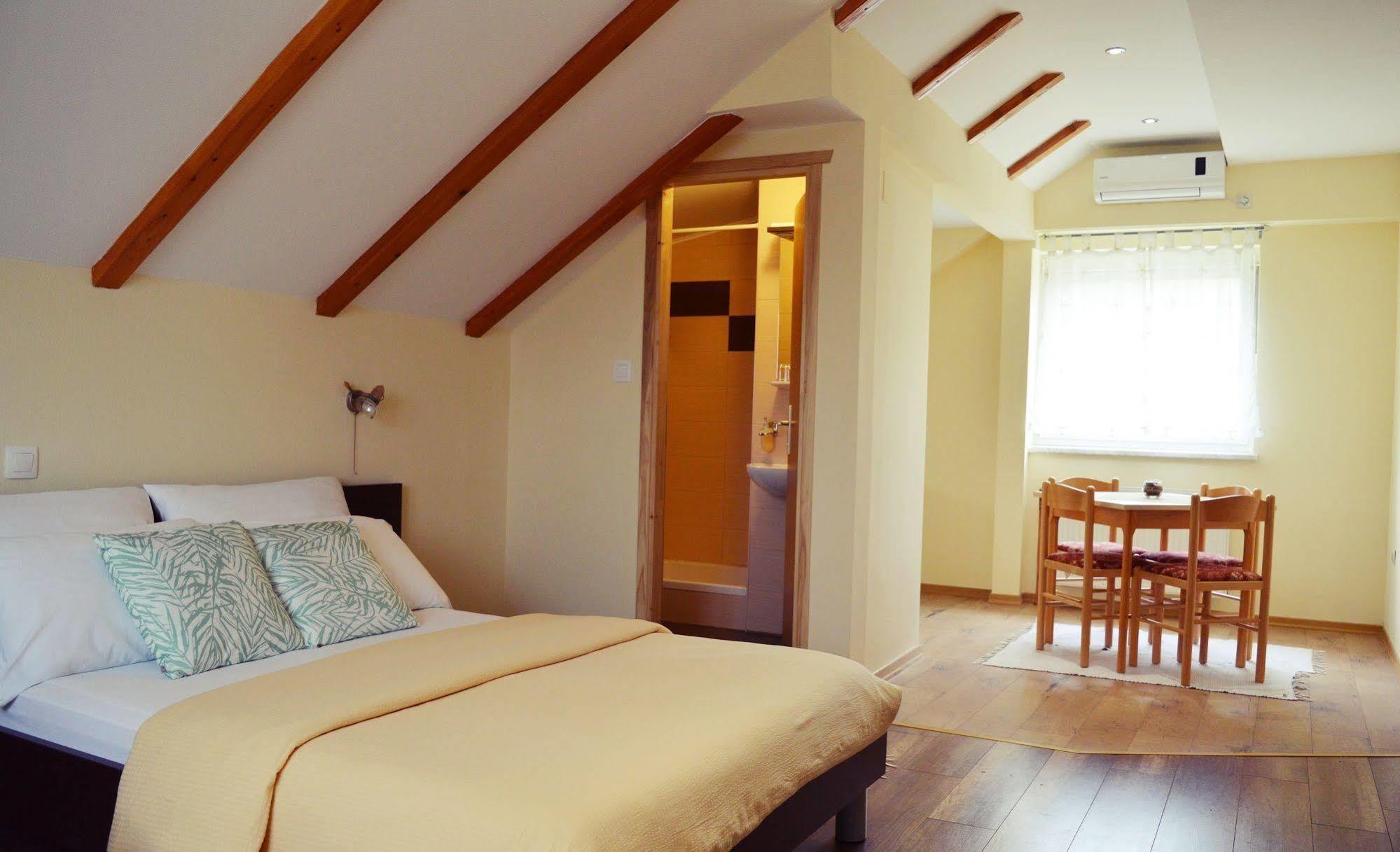 Guesthouse Rubcic ラコヴィツァ エクステリア 写真